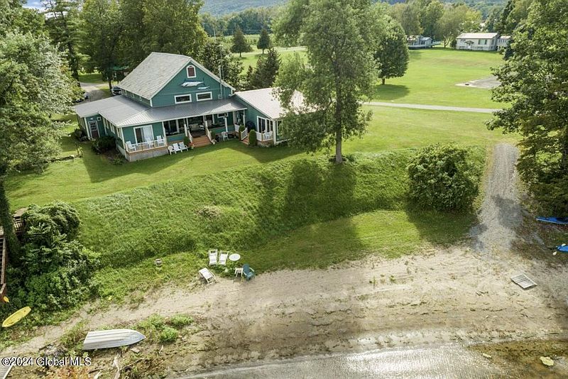 2nd image of 5 Champlain Shores Way