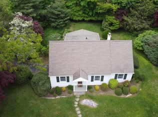 77 Crane Rd, Stamford, CT 06902