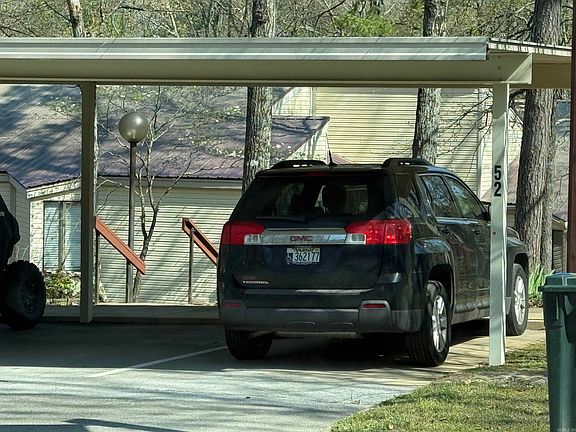 4th image of 118 Richwood Dr APT 52