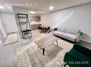 180 Tecumseh Rd E #2, Windsor, ON N8X2P8