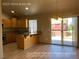 63221 Boyd Acres Rd, Bend, OR 97701