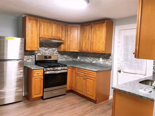235 Pearl St, Malden, MA 02148
