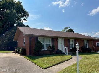10506 Nanka Rd, Louisville, KY 40272