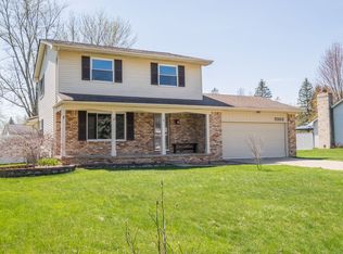 5502 Copley Square Rd, Grand Blanc, MI 48439