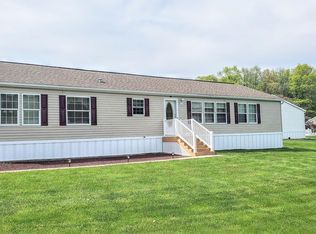 230 Nick Ln E, Lehighton, PA 18235