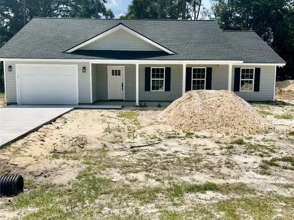 6215 Fox Run Cir, Blackshear, GA 31516