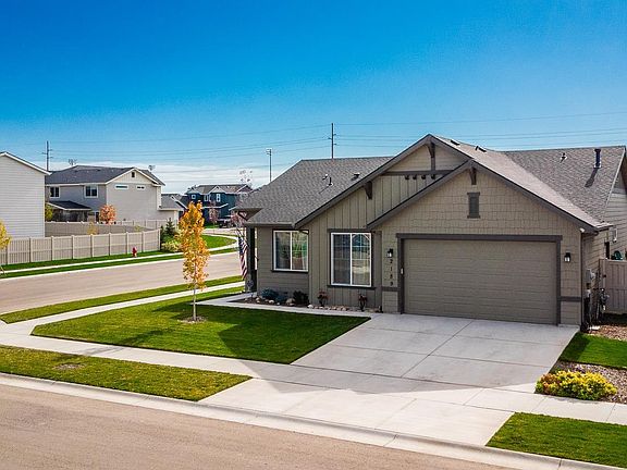 3rd image of 2189 W Gelding St