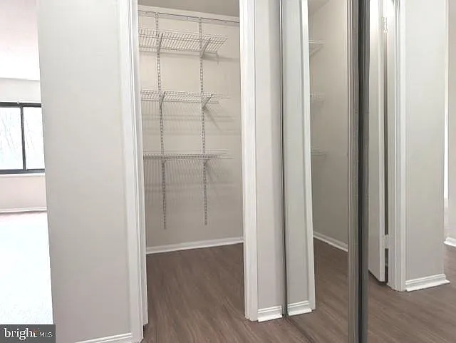 307 Yoakum Pkwy #310 — Photo 22