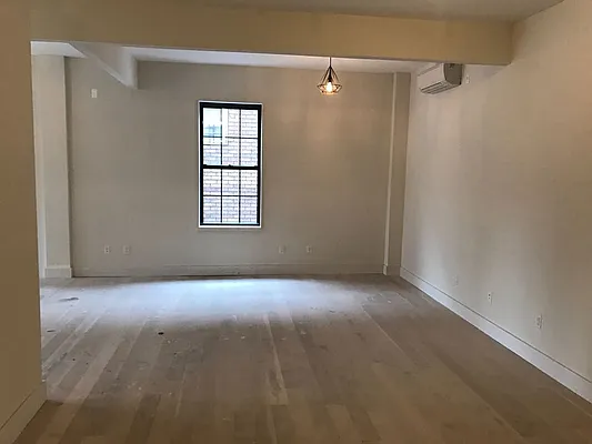 Rented by Nooklyn NYC LLC | media 36