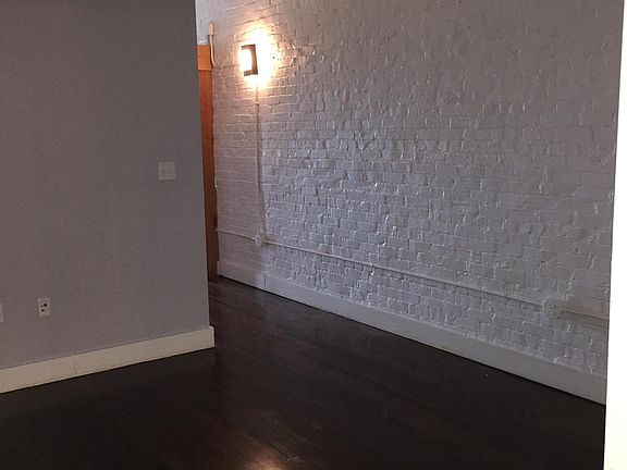 4th image of 17 Church Ave SW APT 204