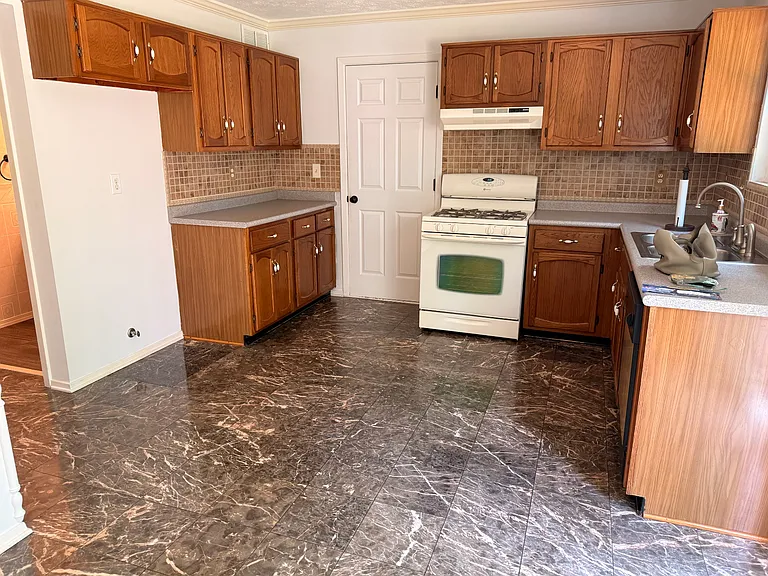 4790 Carversham Way — Photo 5