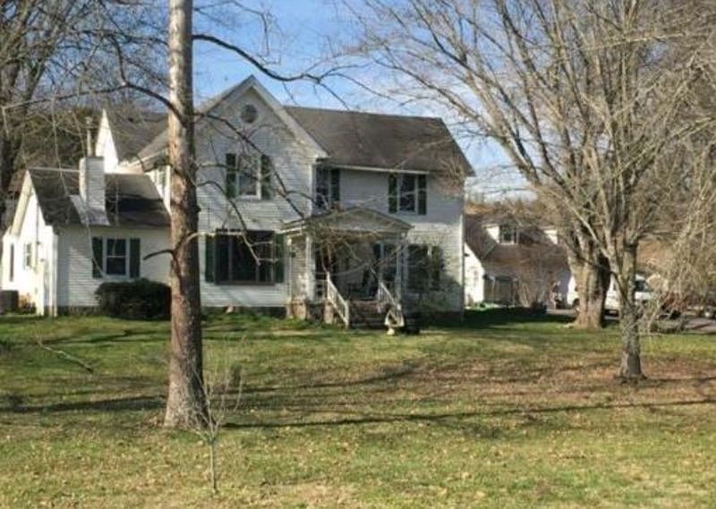 2nd image of 530 New Herman Rd