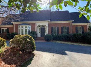 123 Parkwood Rd, Greenwood, SC 29646