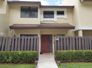 120 SW 97th Ave #120, Pembroke Pines, FL 33025