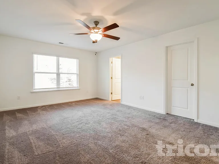 2230 Rosemary Park Ln — Photo 6
