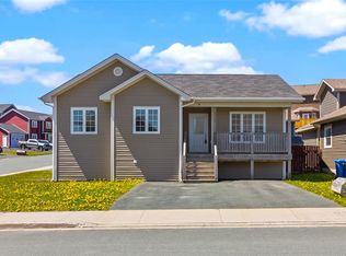 16 Brentwood Avenue, St. Philips, NL A1M0B2