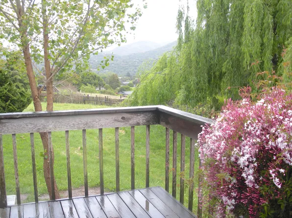 7 Story Rd, Carmel Valley, CA 93924