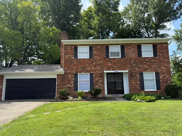 10410 Foxboro Dr, Louisville, KY 40223