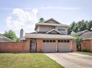 16163 Golden Sands Dr, Houston, TX 77095