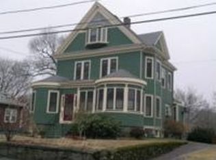 30 Renwick Rd, Melrose, MA 02176