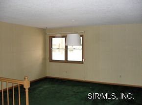 5th image of 208 Cascade Dr