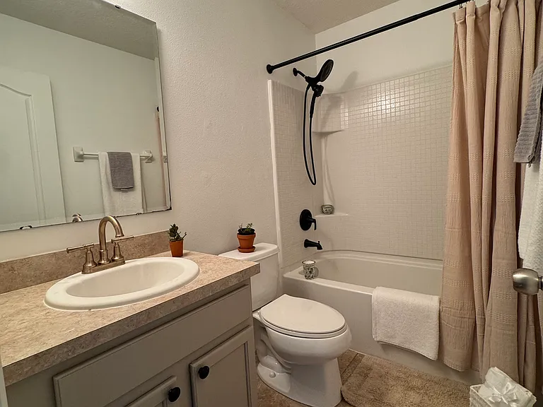 4257 Regal Town Ln — Photo 17
