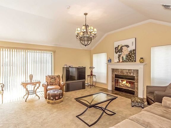 2nd image of 263 River Dr