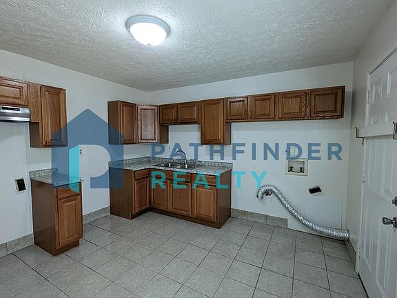 5th image of 4447 Gaiter Ln
