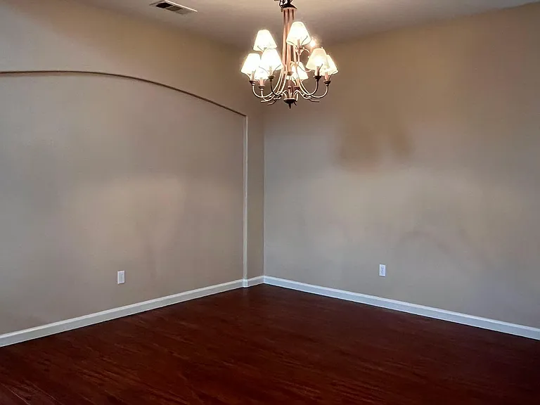 8193 Shay Cir — Photo 6