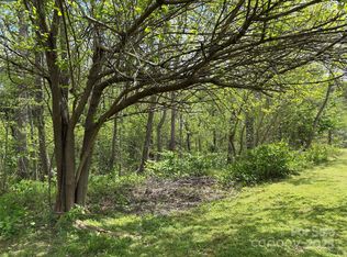 14th Ave SW, Hickory, NC 28602