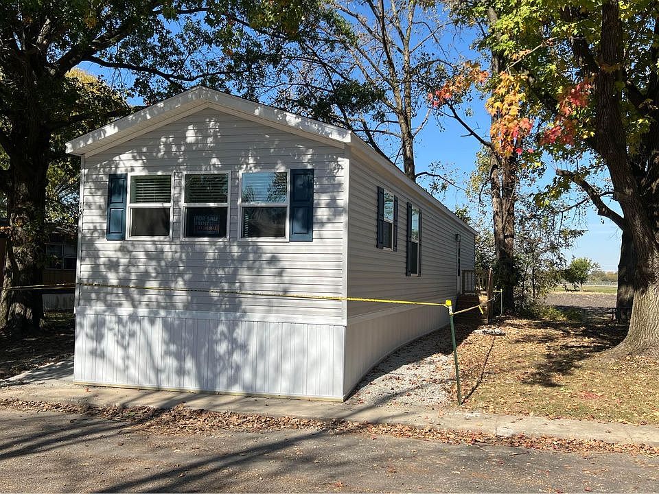 1st image of 530 Reynolds Dr Lot 15