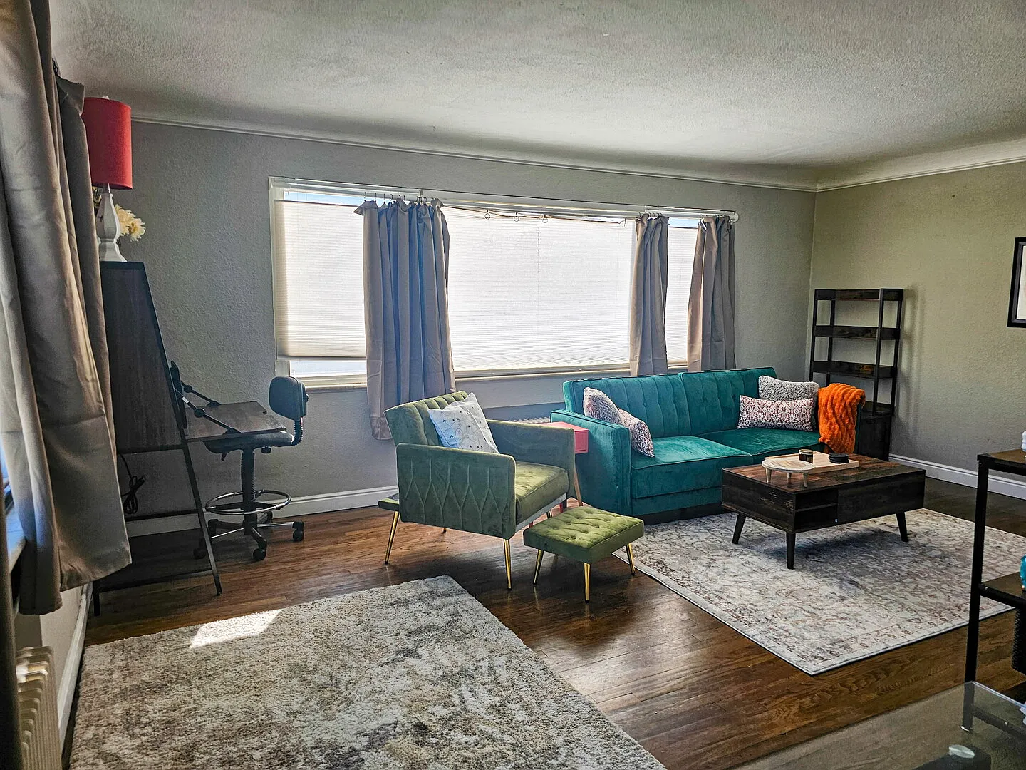 Park Hill Condo- Airy, Updated,Clean and Great Location — Photo 4