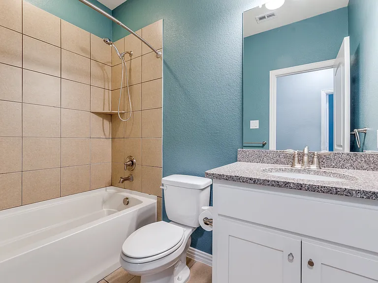 531 Matthew Pl — Photo 8