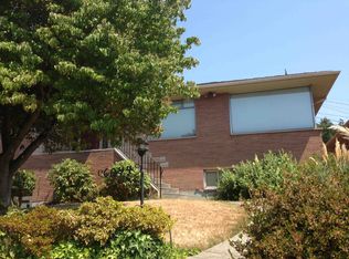 6044 Wellesley Way NE, Seattle, WA 98115