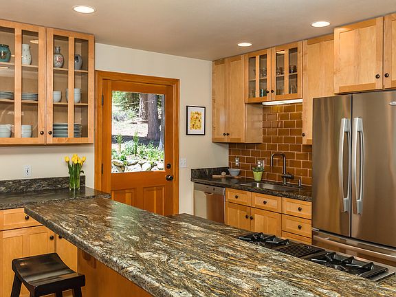 4th image of 10920 Pine Cone Ct