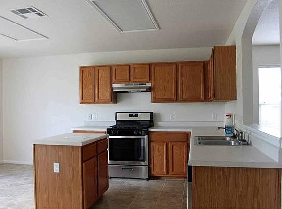 5th image of 225 San Felipe Dr