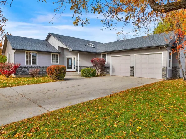 1342 E Stormy Dr, Meridian, ID 83646