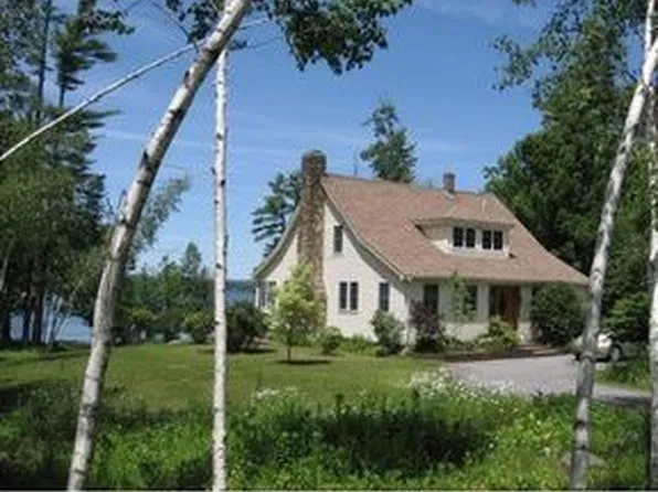 211 North Rd, Deerfield, NH 03037