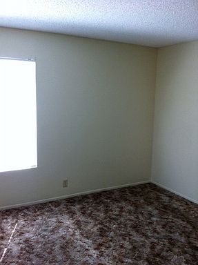 4th image of 14848 Sequoia Ave APT 9