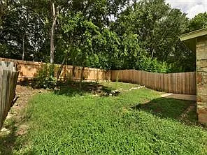 9802 Hundred Oaks Cir #A — Photo 20