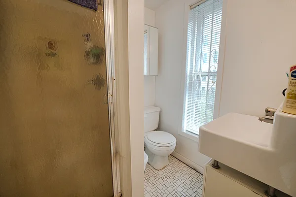 Rented by Owner | media 18