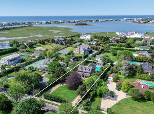 87 Beach Ln, Westhampton Beach, NY 11978