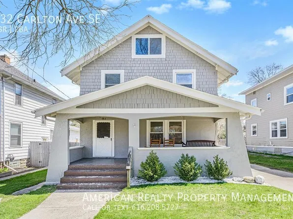 132 Carlton Ave SE, Grand Rapids, MI 49506