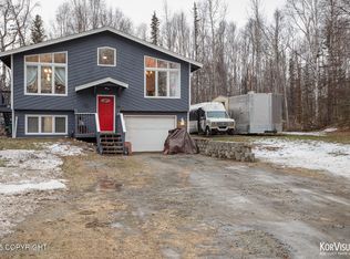 1465 E Raven Dr, Wasilla, AK 99654