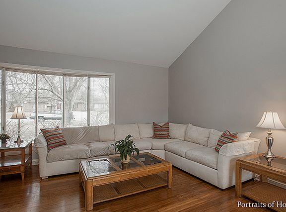 2nd image of 2921 Northcreek Dr