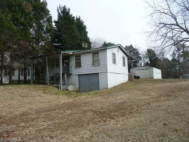 2nd image of 1109 W Holly Hill Rd