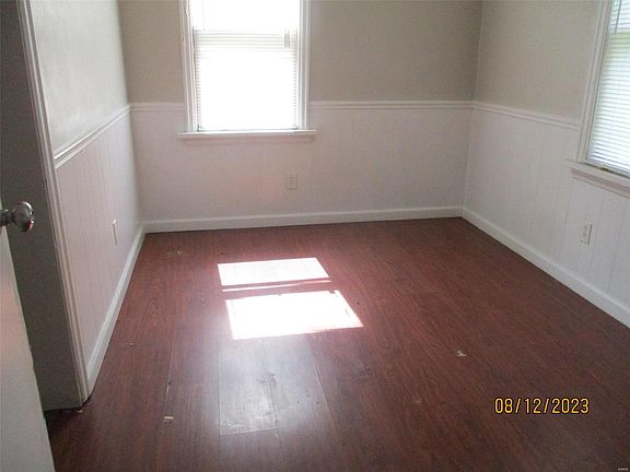 4th image of 1611 Kemper Pl