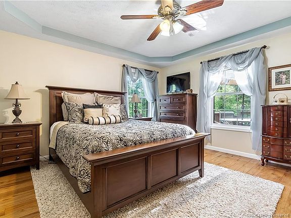5th image of 3340 Whispering Woods Dr NE