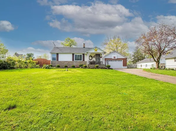 2130 Nomad Ave, Dayton, OH 45414