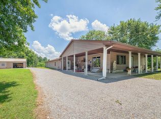 13206 Cruse Rd, Carterville, IL 62918